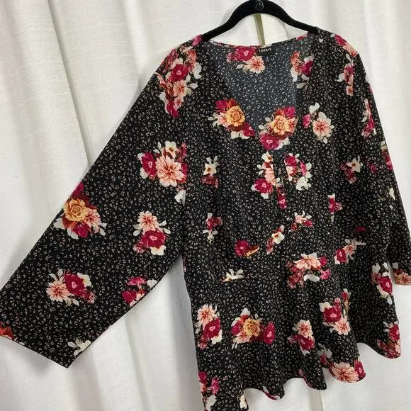 Torrid Black Floral Babydoll Top Sz.3 - Picture 8 of 14